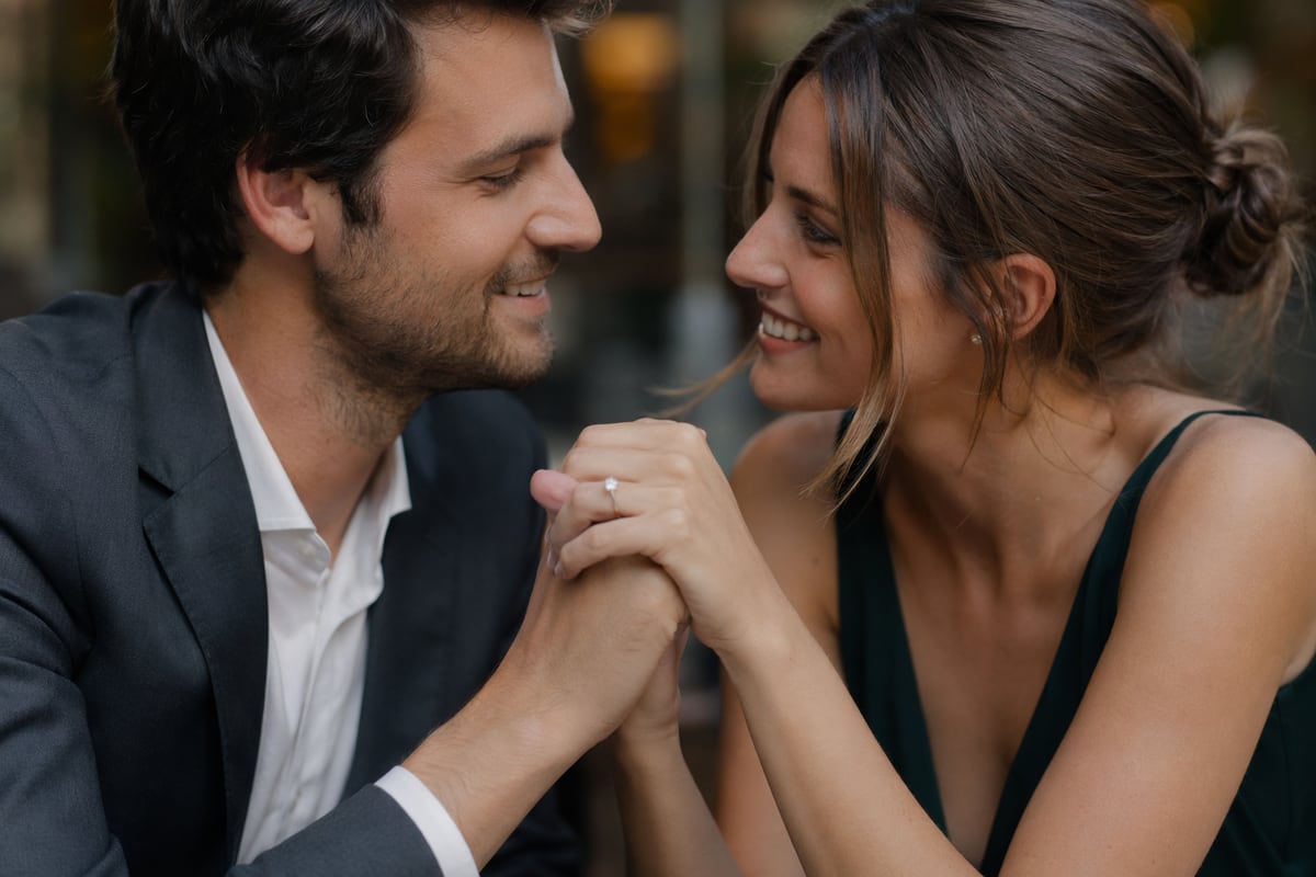 Hold Hands Without Six Fingers